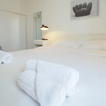 Primopiano - Stoppani Apartman